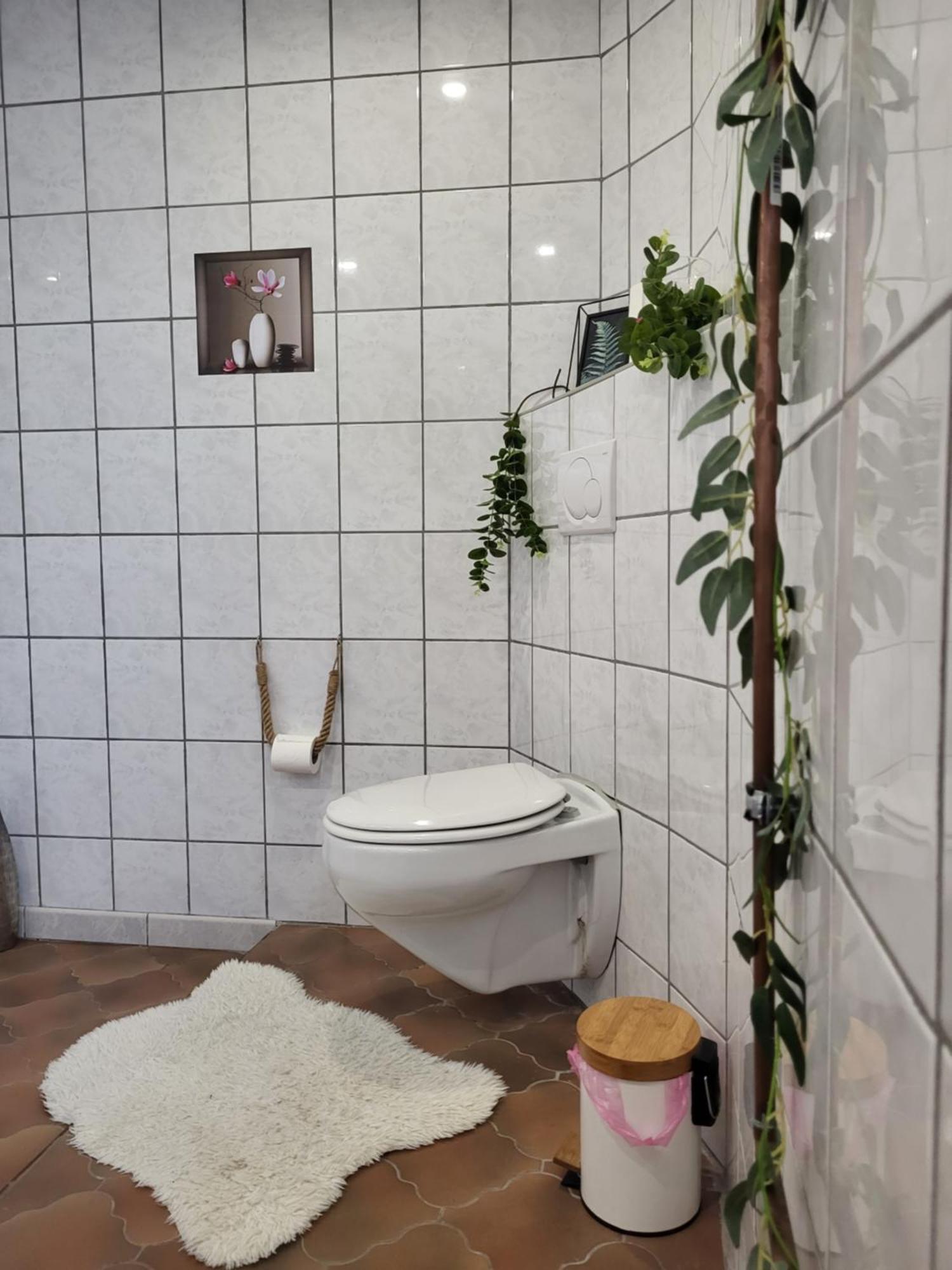 Lovely Oasis Apartment Schmelz Bagian luar foto